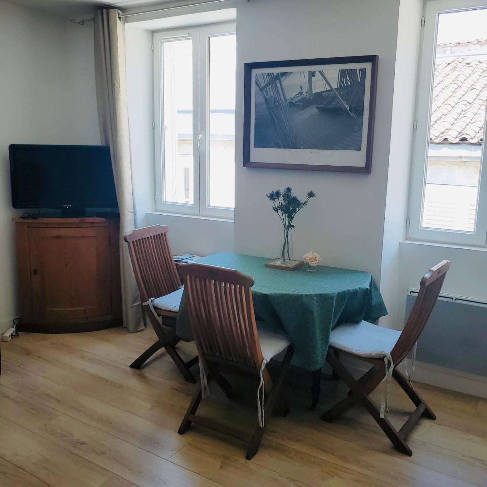Les Mariettes Apartment La Rochelle  Exterior photo